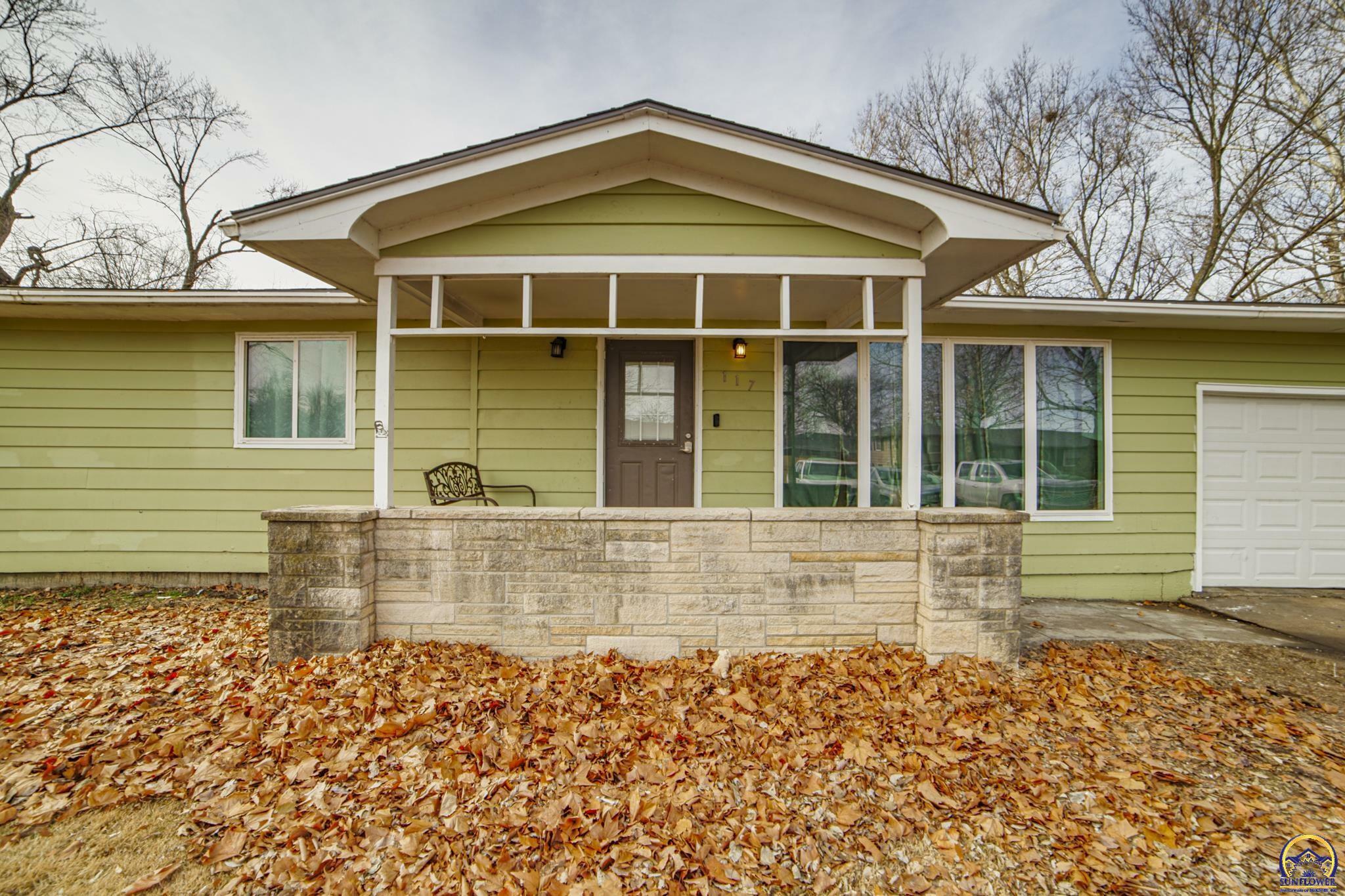 Property Photo: 117 Main St KS 66533