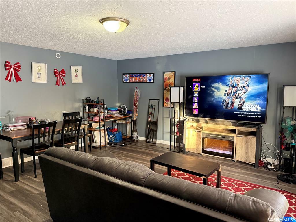 Property Photo: 1402 109th Street A&B SK S9A 2G3