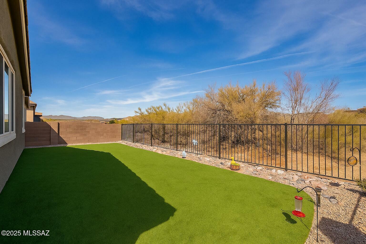 Property Photo: 13774 N High Mountain View Place AZ 85739