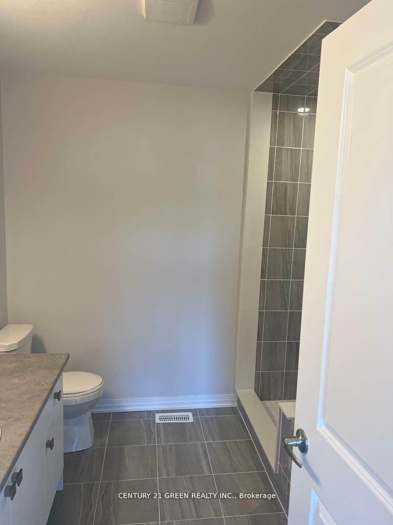 Photo de la propriété: 585 Colborne Street 104 ON N3S 0K4