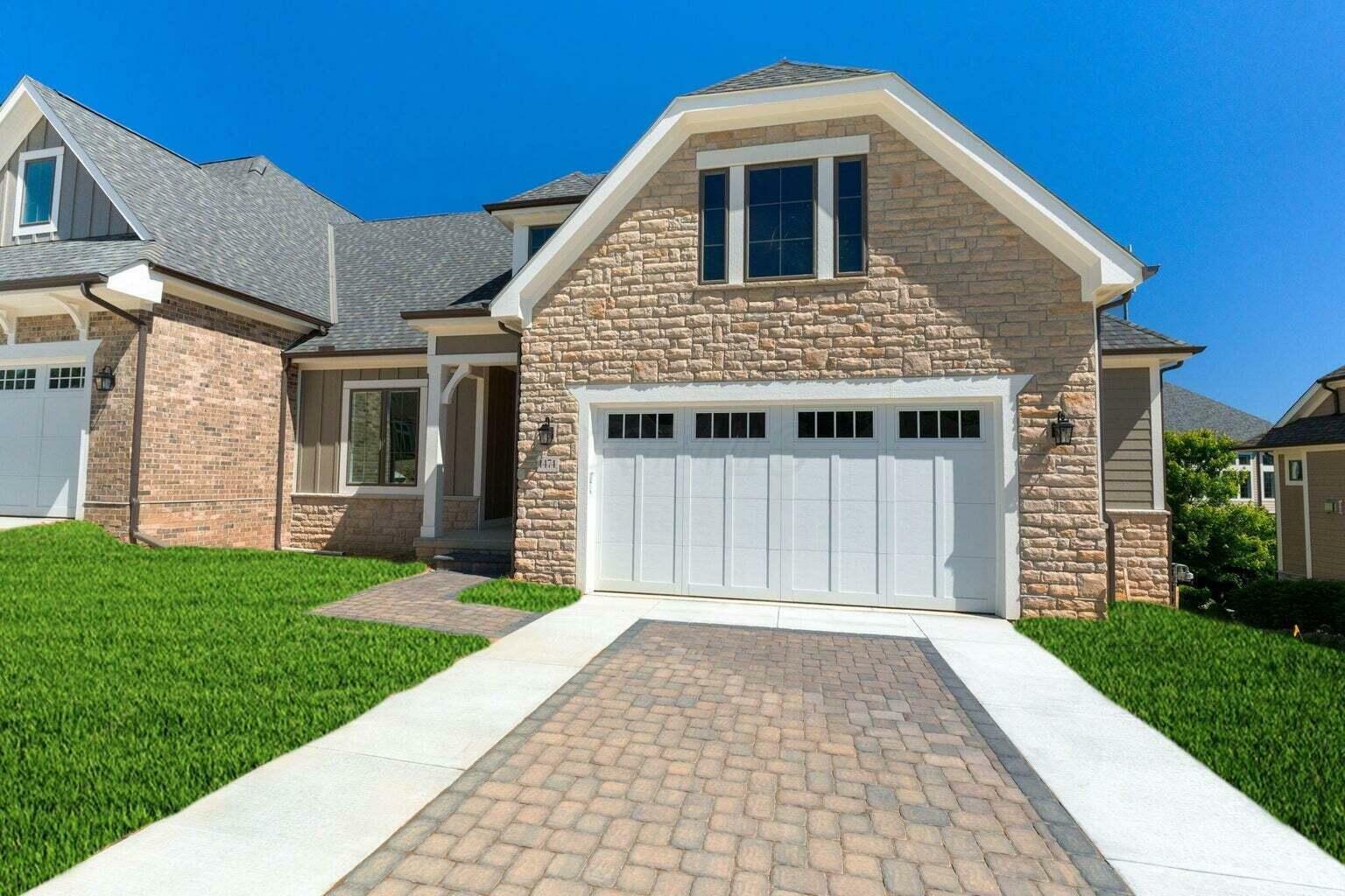 Property Photo: 1474 Dogwood Loop OH 43065