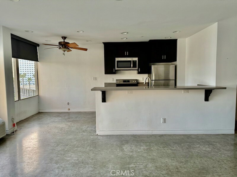 Property Photo:  100 Atlantic Avenue 600  CA 90802 