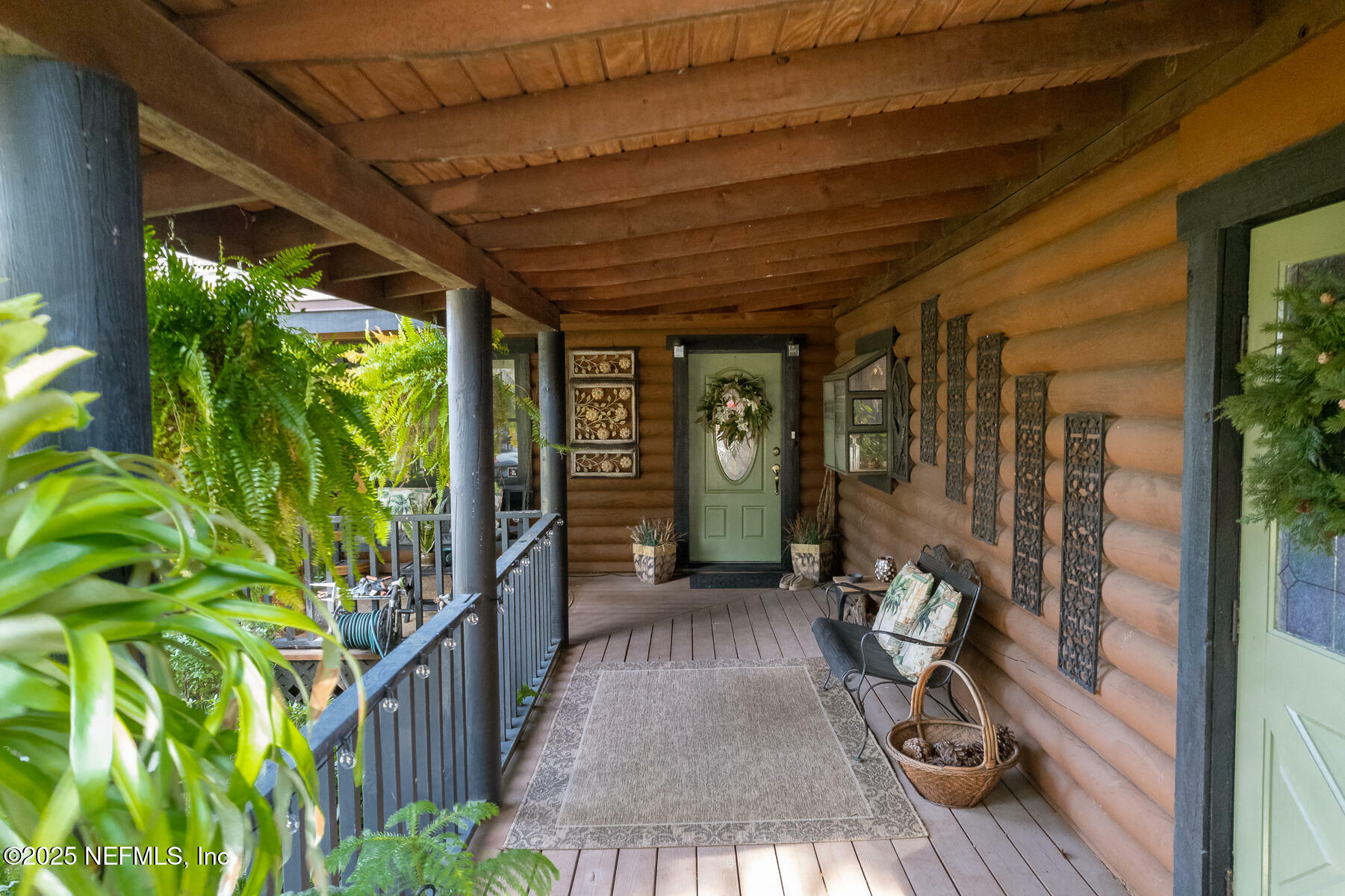 Property Photo: 780 Lake Shore Terrace FL 32148