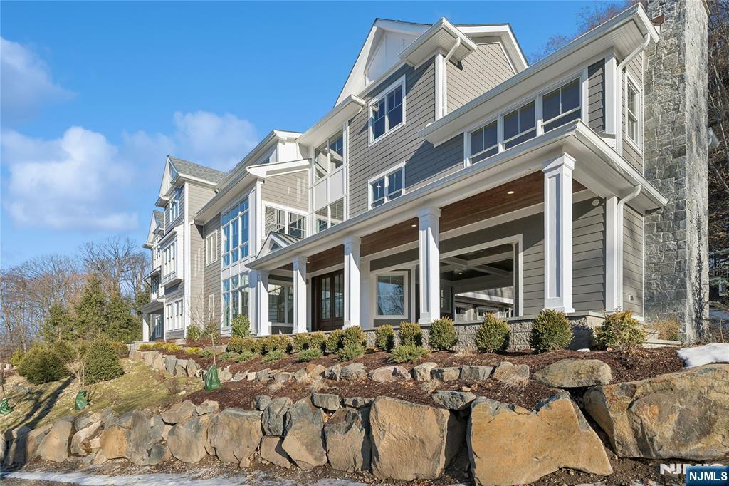 Property Photo:  976 Scioto Drive  NJ 07417 
