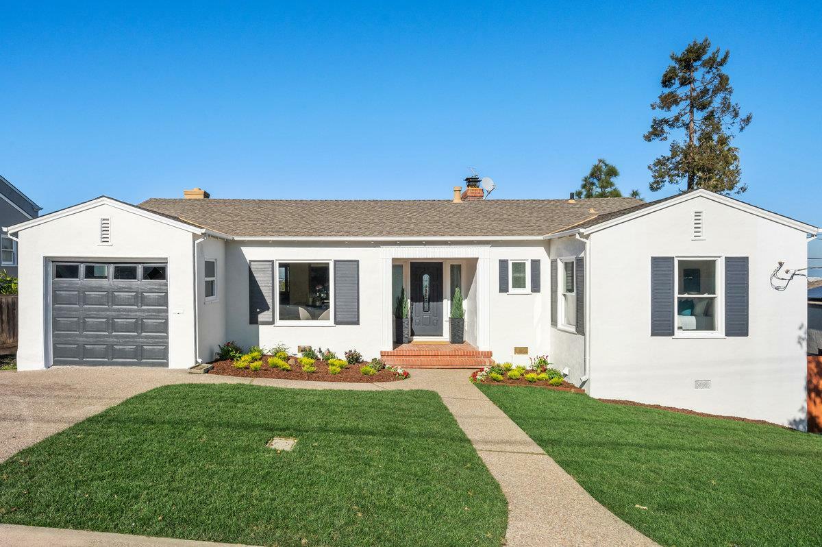 Property Photo:  4023 Bayview Avenue  CA 94403 