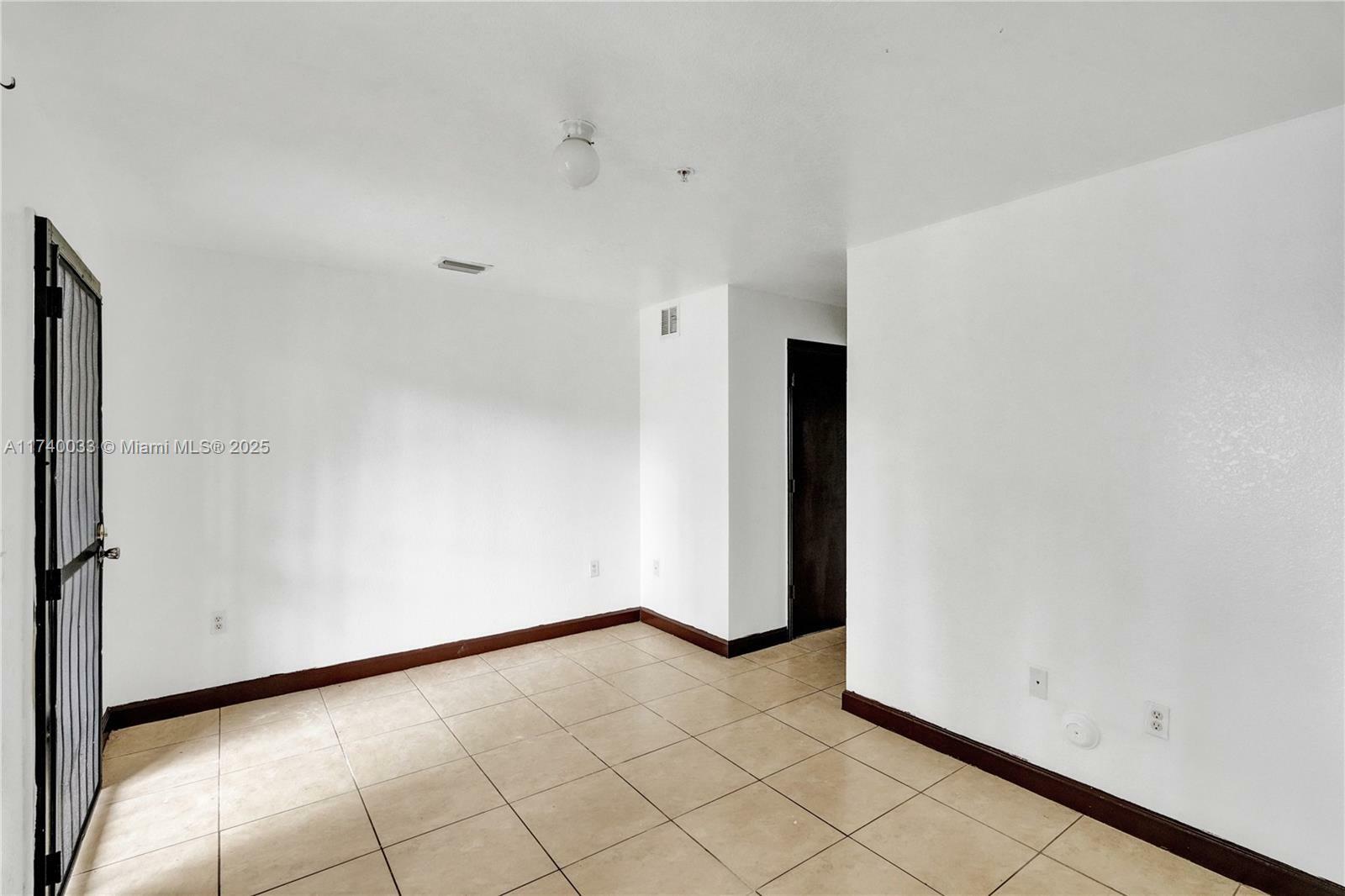 Property Photo:  14078 NW 17th Ave 14078  FL 33054 