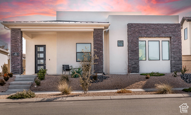 Property Photo: 651 W Owen Dr UT 84790