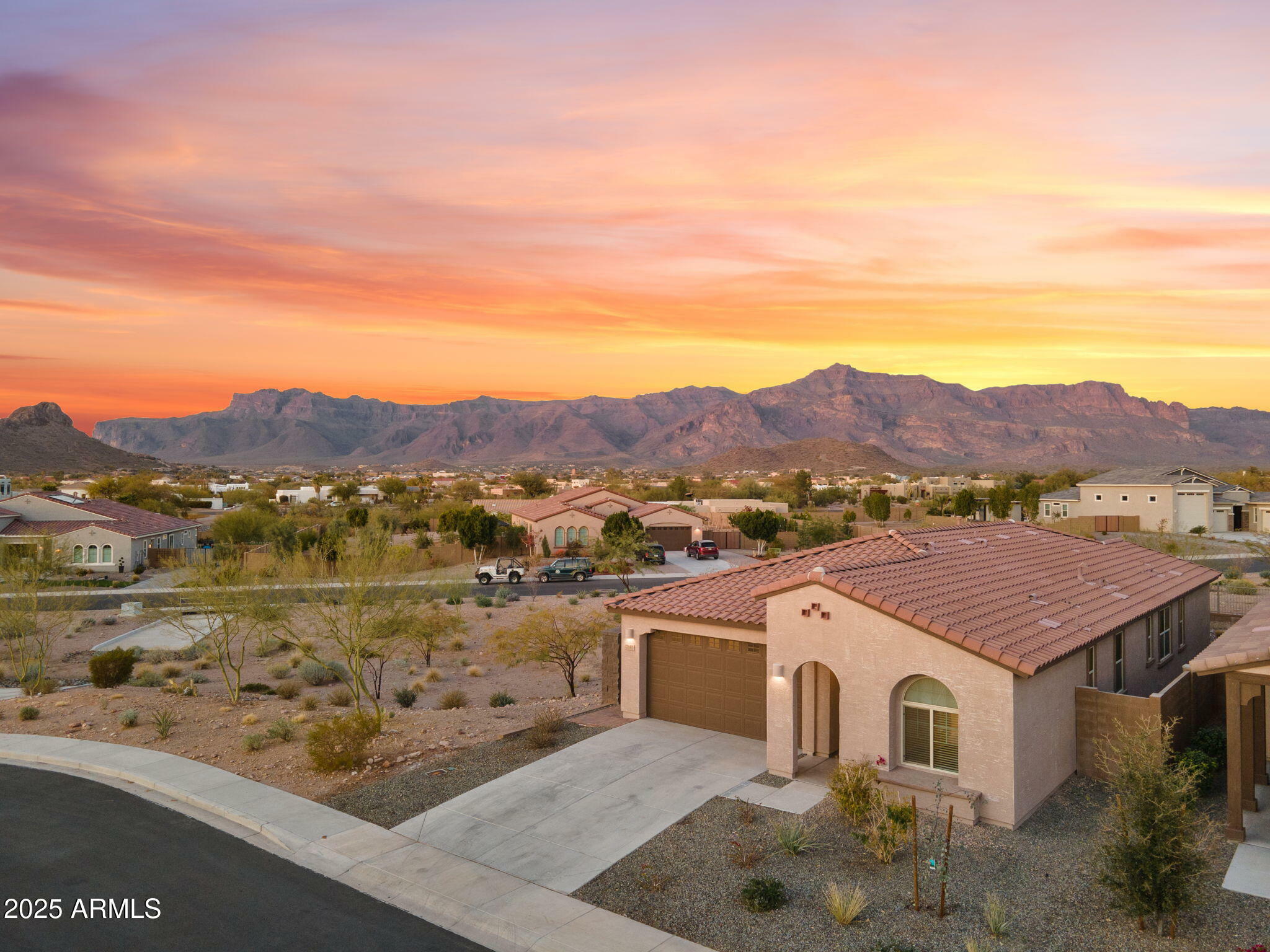 Property Photo:  7165 S Bruins Road  AZ 85118 