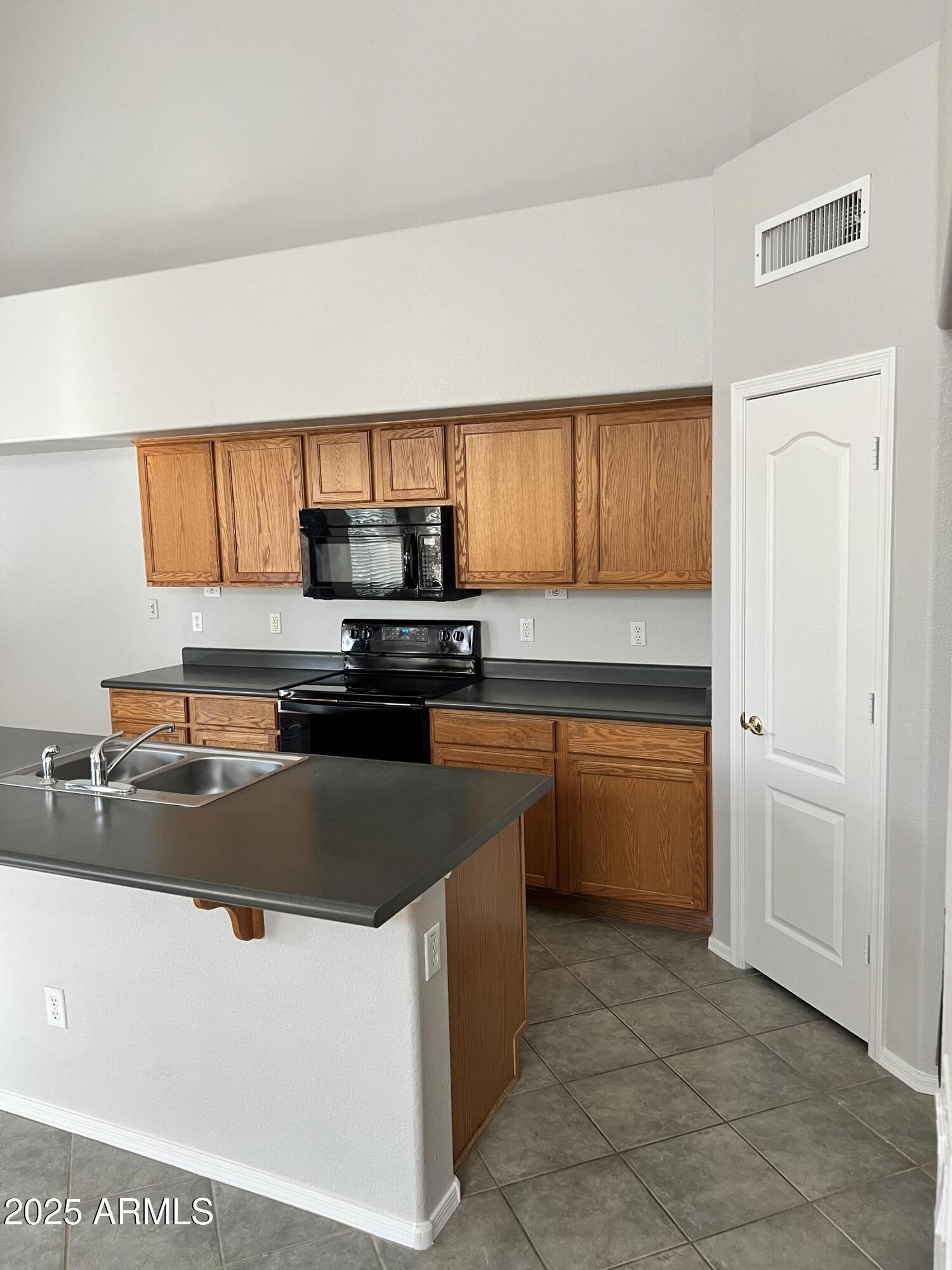 Property Photo:  20582 N 92nd Lane  AZ 85382 
