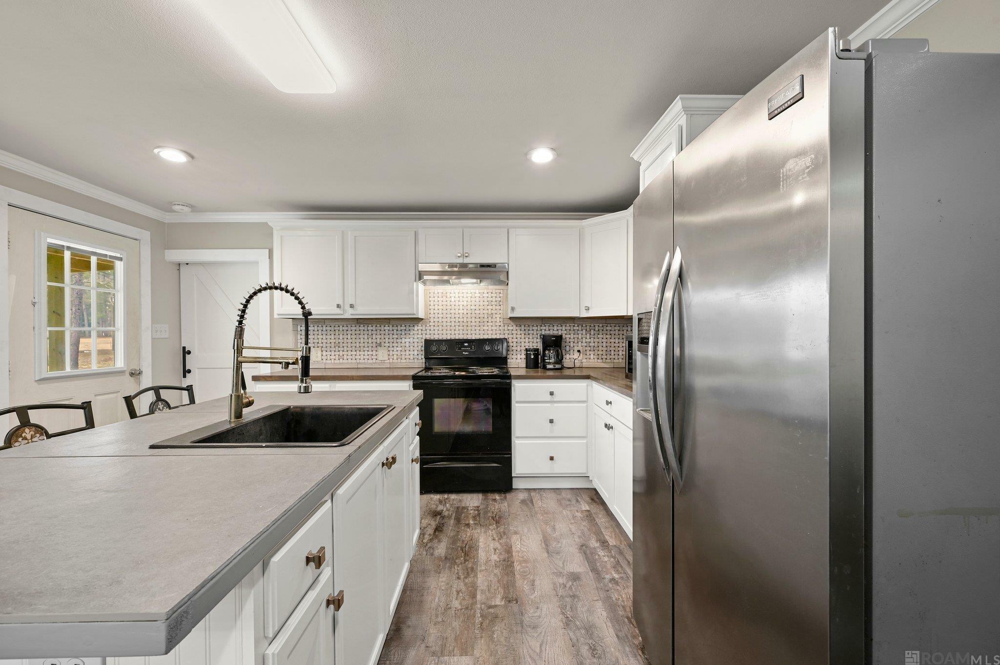 Property Photo: 4771 Old Liberty Rd LA 70722