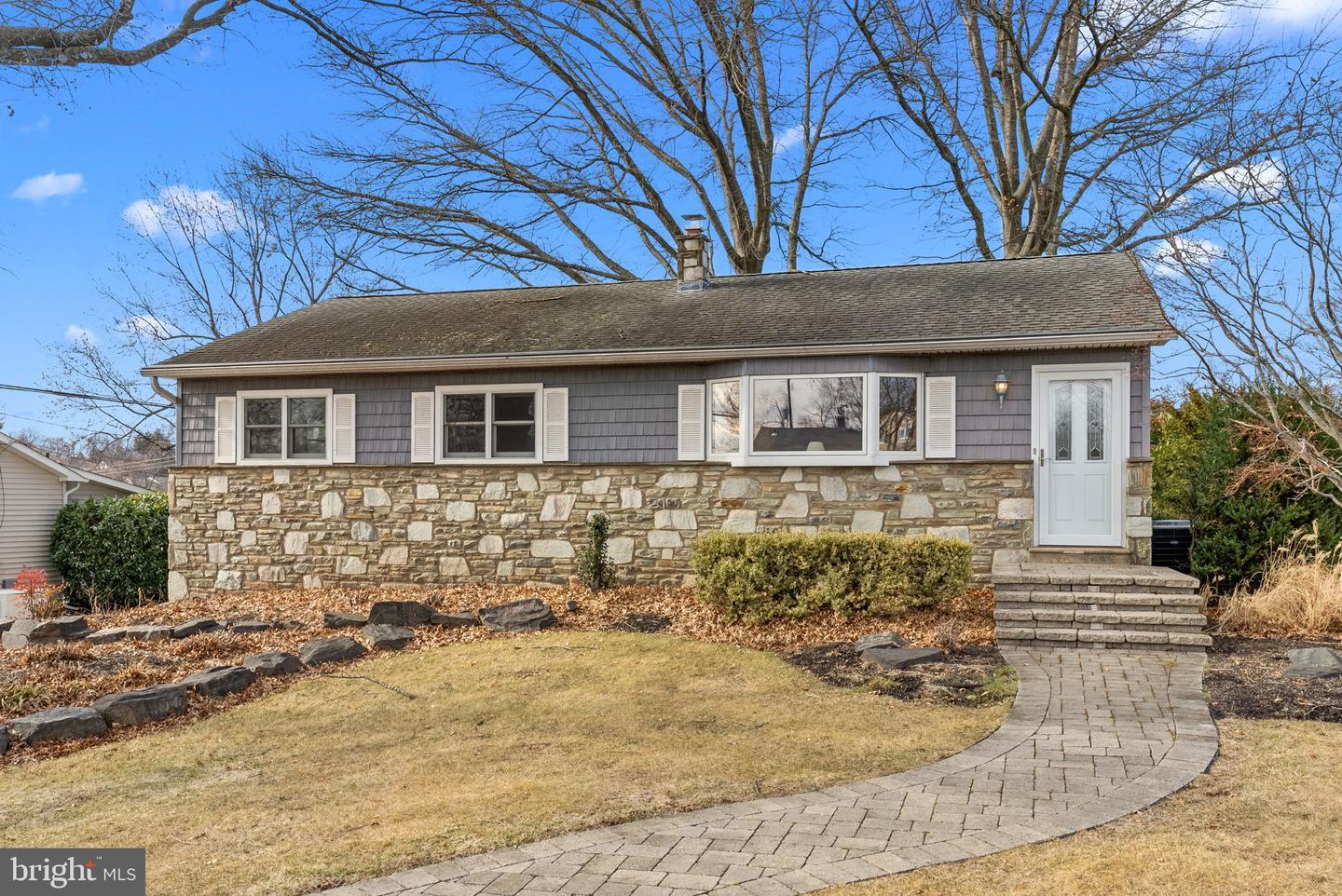 Property Photo: 710 Middle Road PA 18974