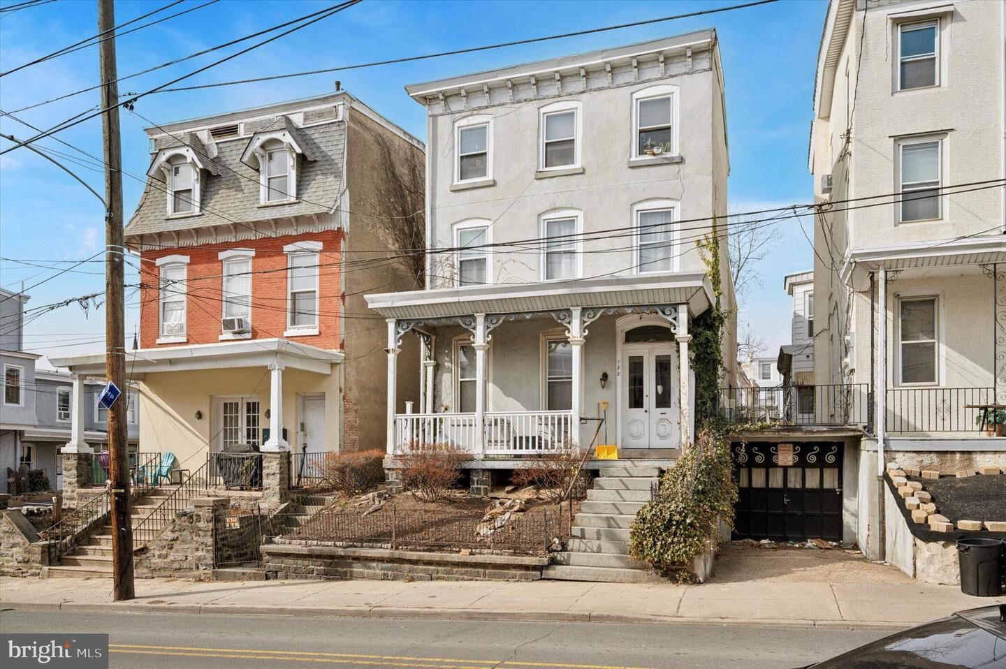 Property Photo:  188 Green Lane 2  PA 19127 