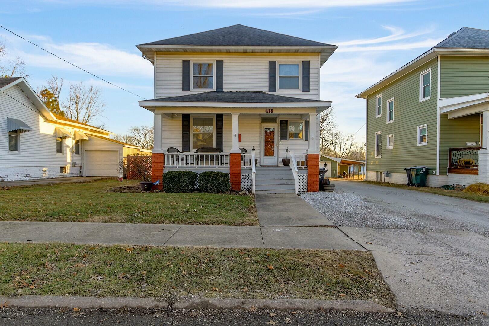 Property Photo:  418 Franklin Ave  MO 65270 