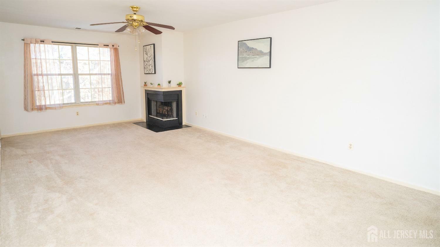 Property Photo:  710 Meadow Court  NJ 08828 