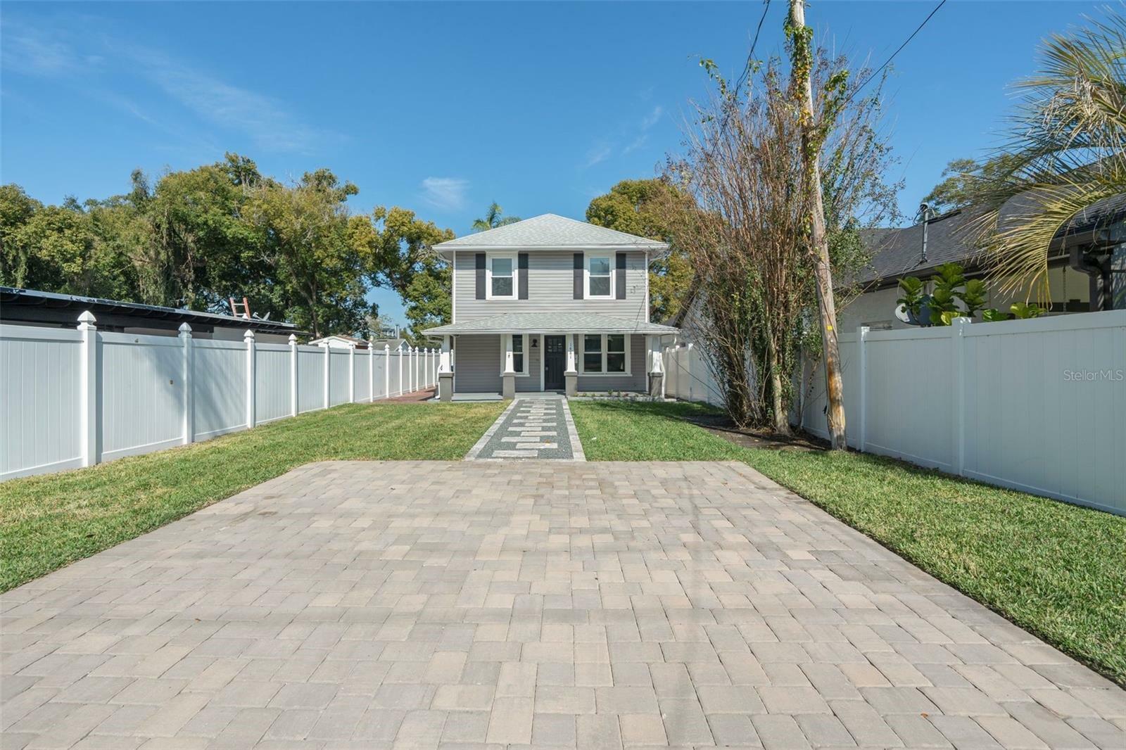 Property Photo:  1481 Harmon Avenue  FL 32789 