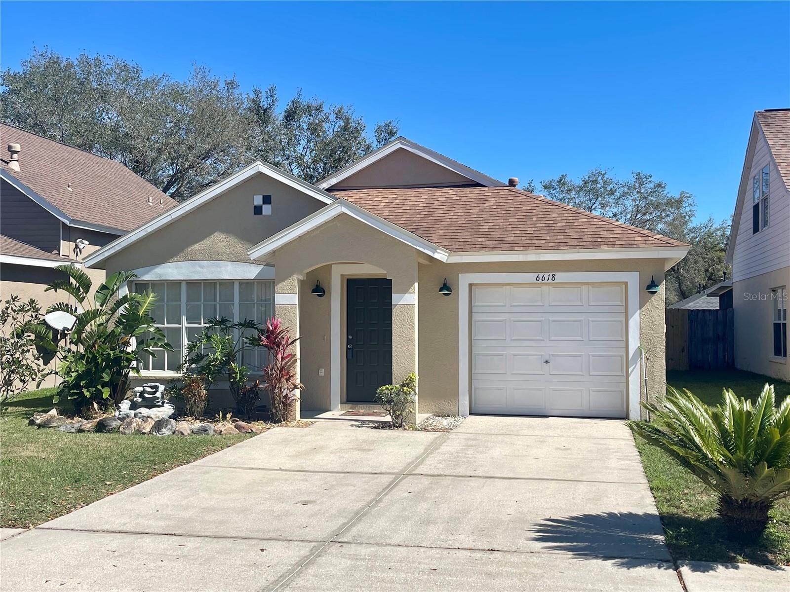 Property Photo: 6618 Northhaven Court FL 33578