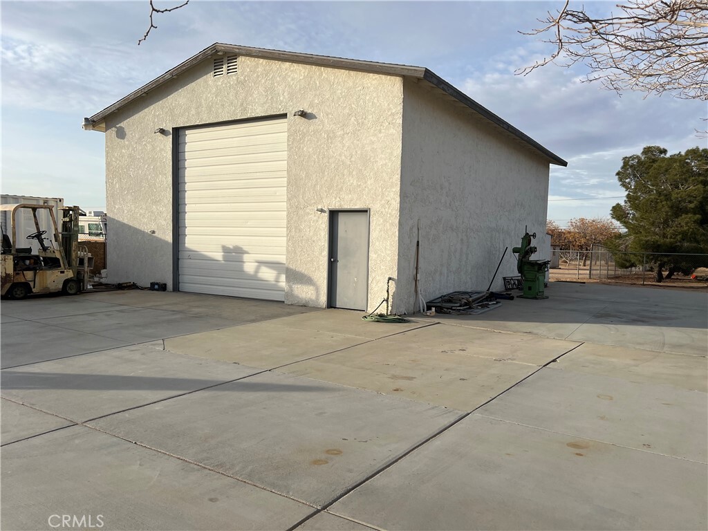 Property Photo:  15960 Sycamore Street  CA 92345 