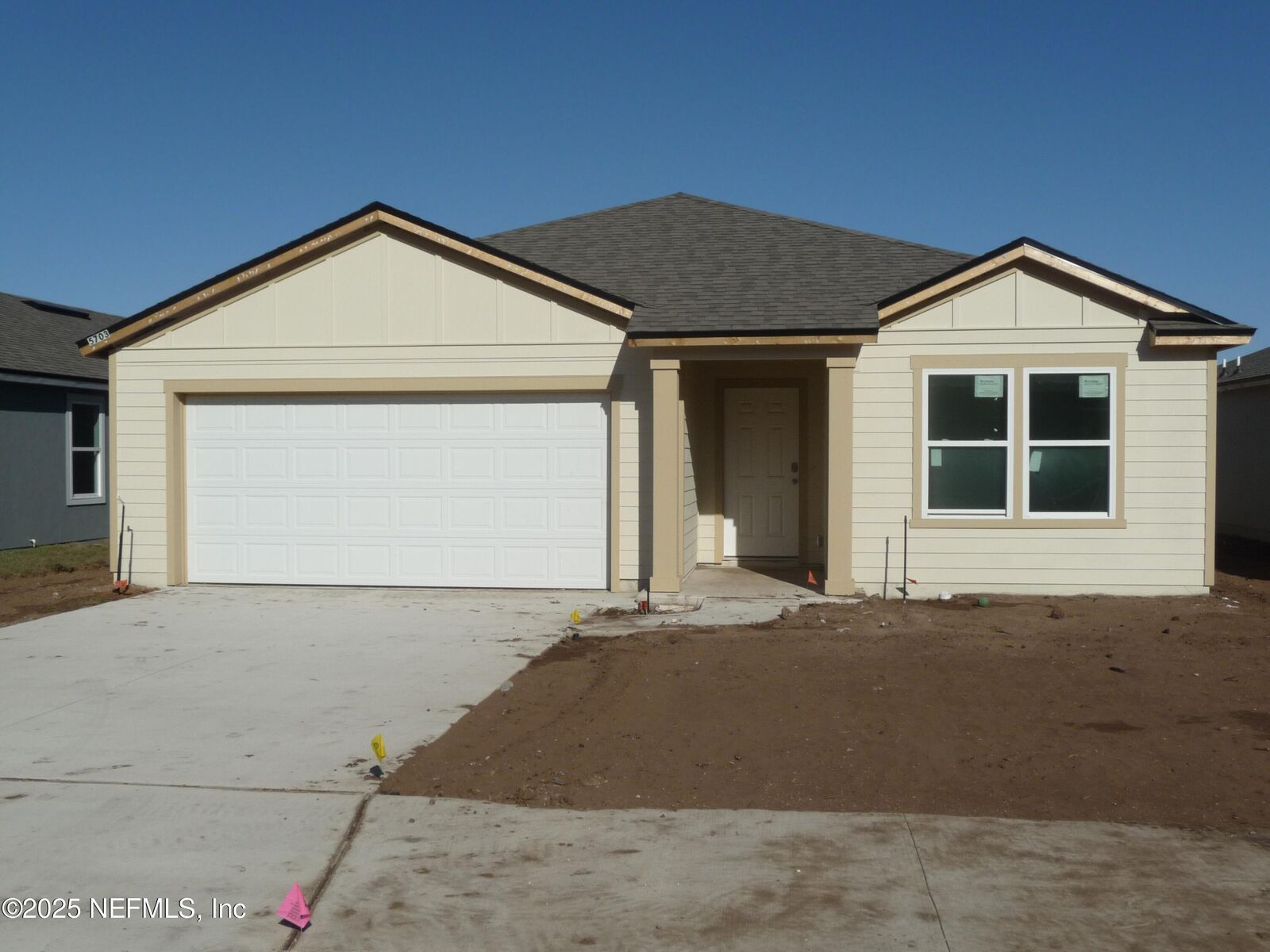 Property Photo: 5703 Spruce Alder Way FL 32219