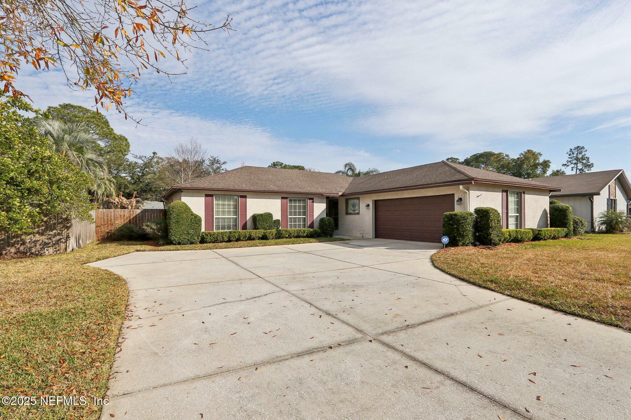 Property Photo:  9761 Sharing Cross Drive  FL 32257 