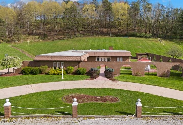 6148 Parkersburg Road  Sandyville WV 25275 photo