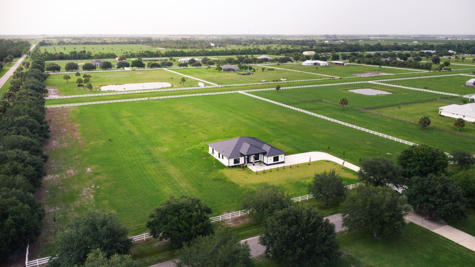 Property Photo:  18202 Bridle Way  FL 34987 