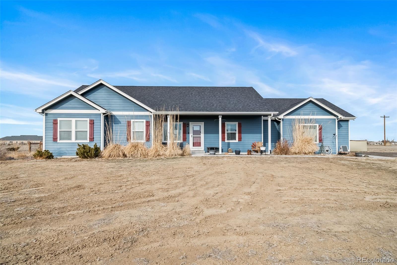 Property Photo:  253 E 8th Avenue  CO 80103 