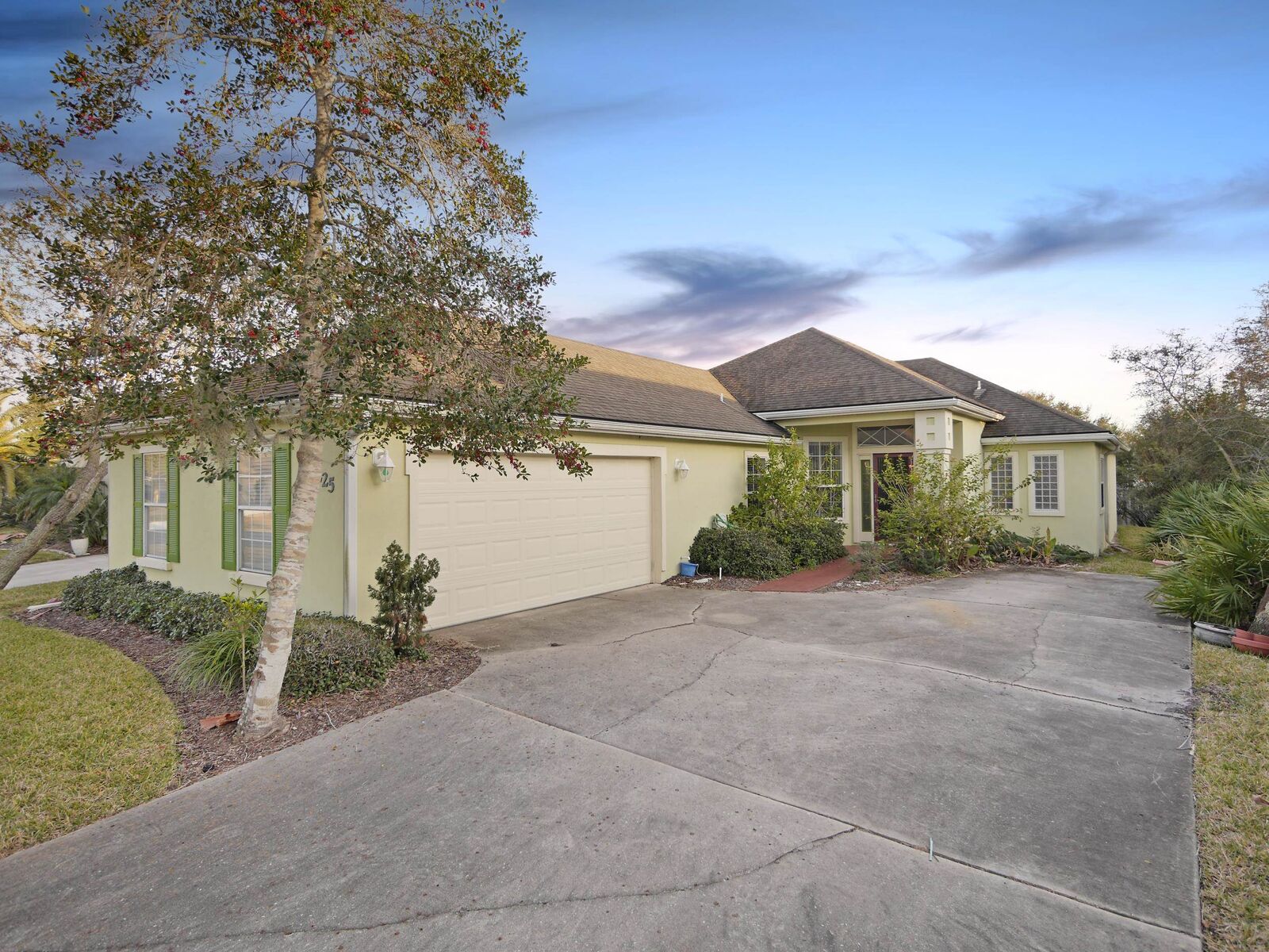Property Photo:  225 N Ocean Trace Rd  FL 32080 