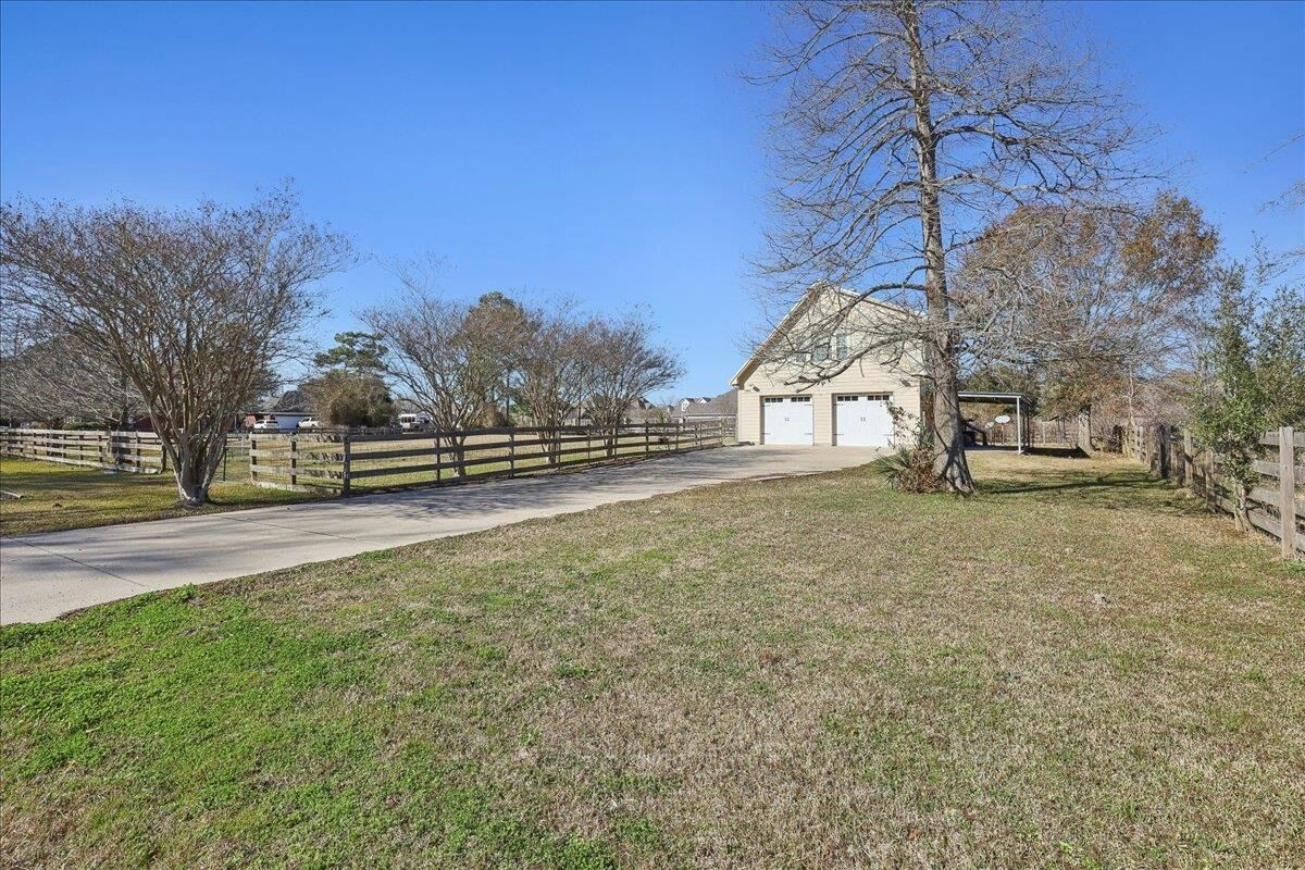 Property Photo: 1956 Huntsman TX 77632