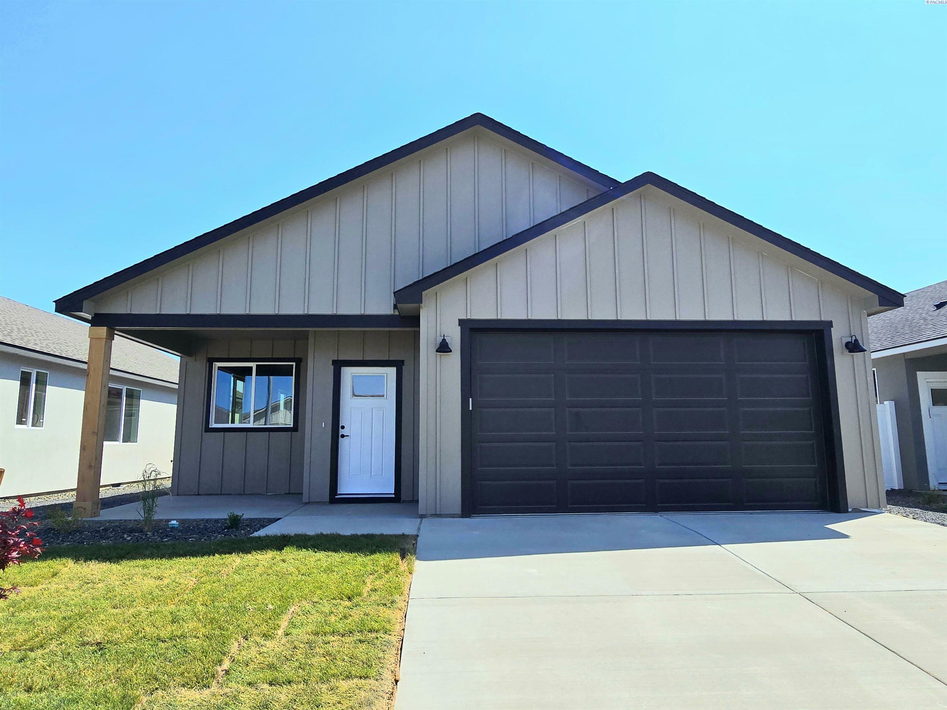 Property Photo: 3649 Stardust St. WA 99352