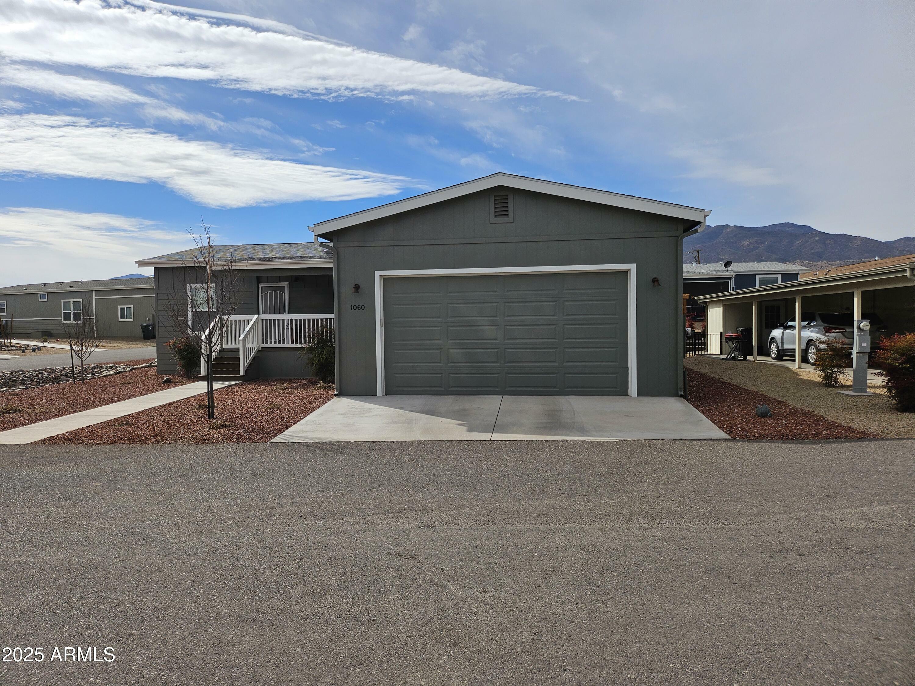 Property Photo:  1060 Nicklaus Drive  AZ 86326 