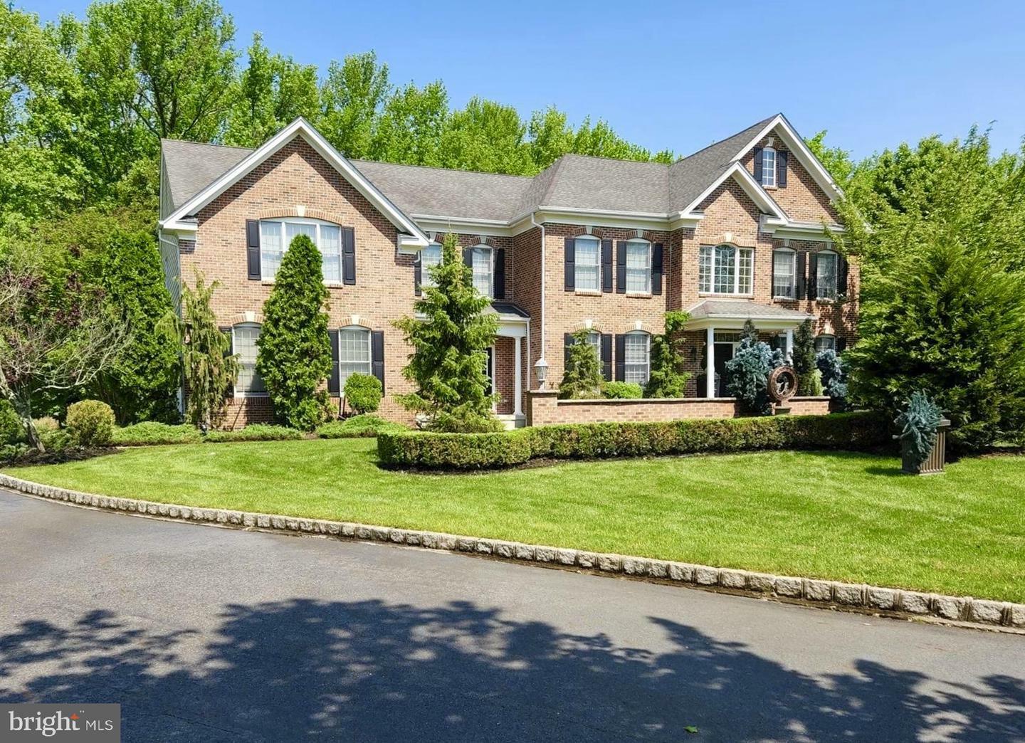 Property Photo:  12 Dutchess Drive  NJ 08501 