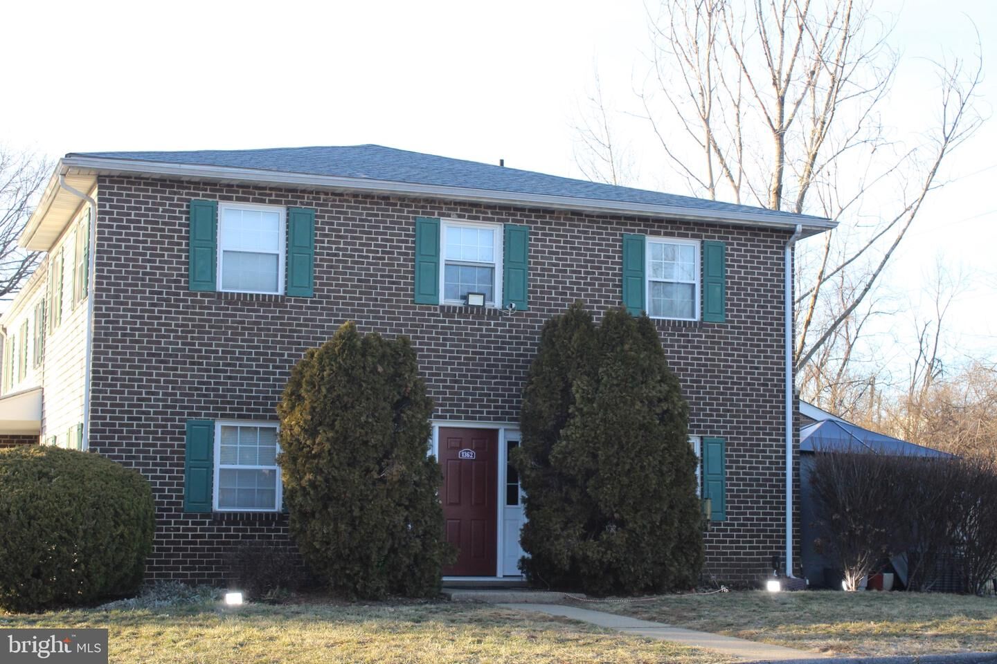 Property Photo:  1362 Blue Jay Drive  PA 17601 