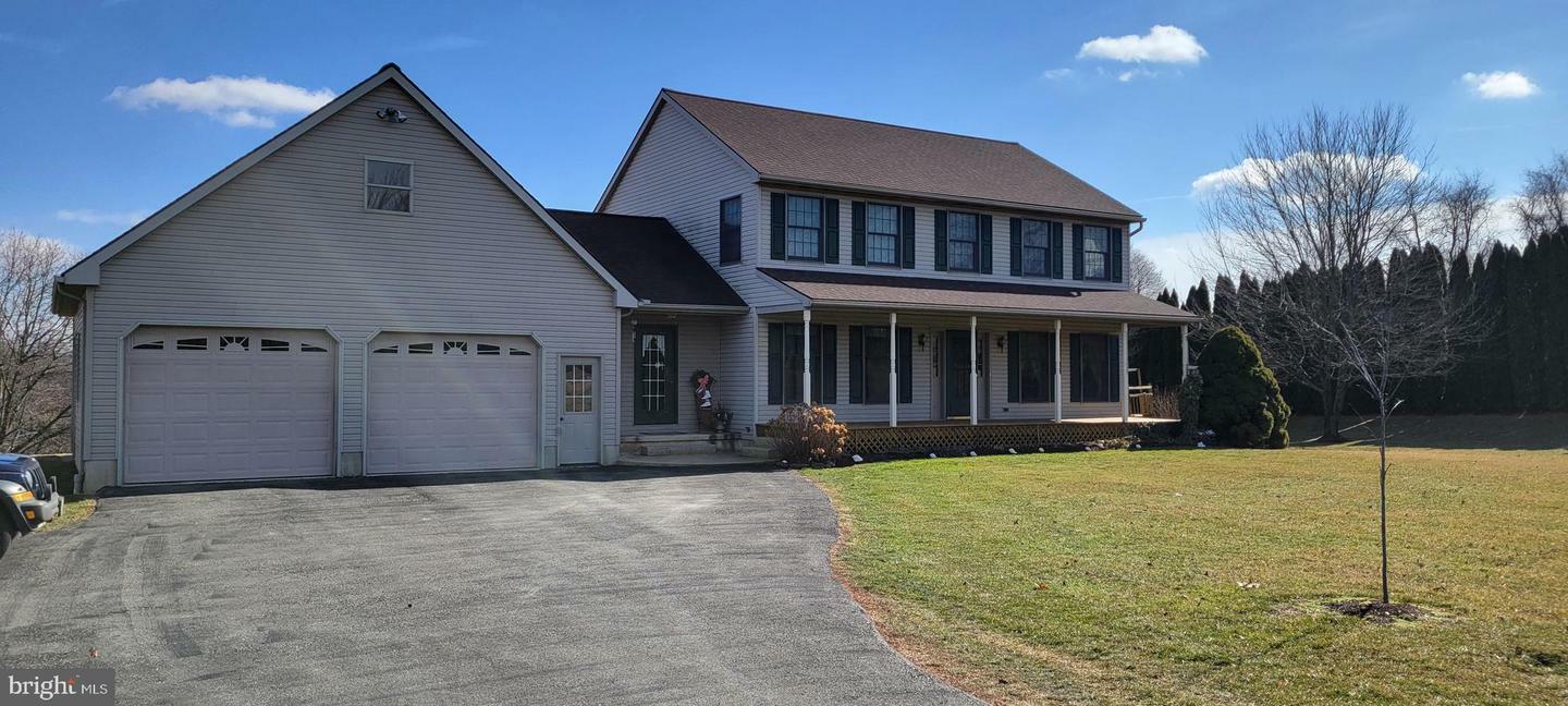 Property Photo:  281 Clearfield  PA 17560 