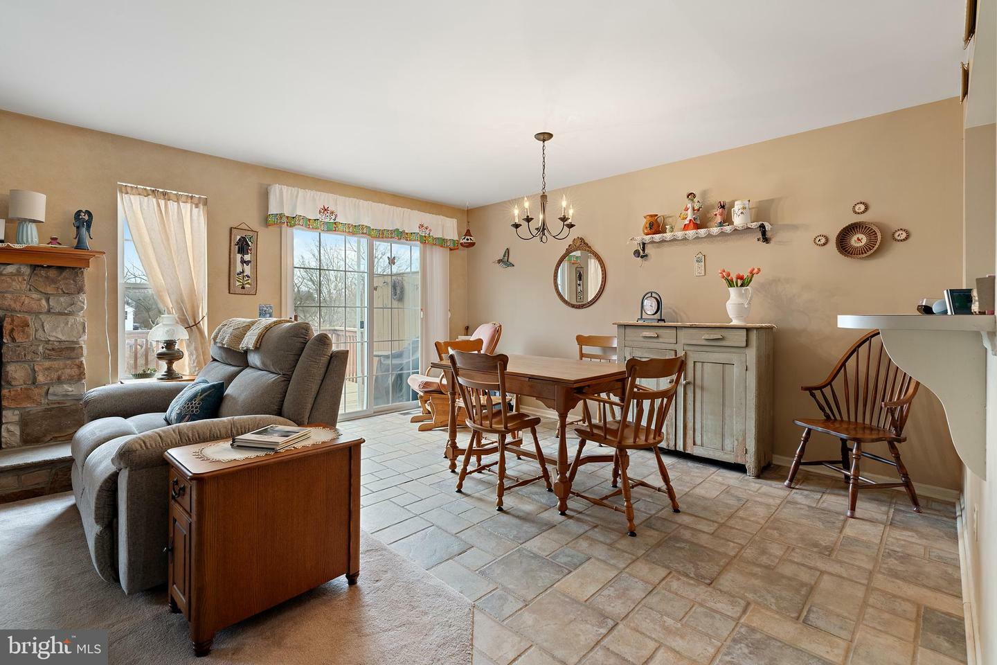 Property Photo:  628 New Market Drive  PA 18964 