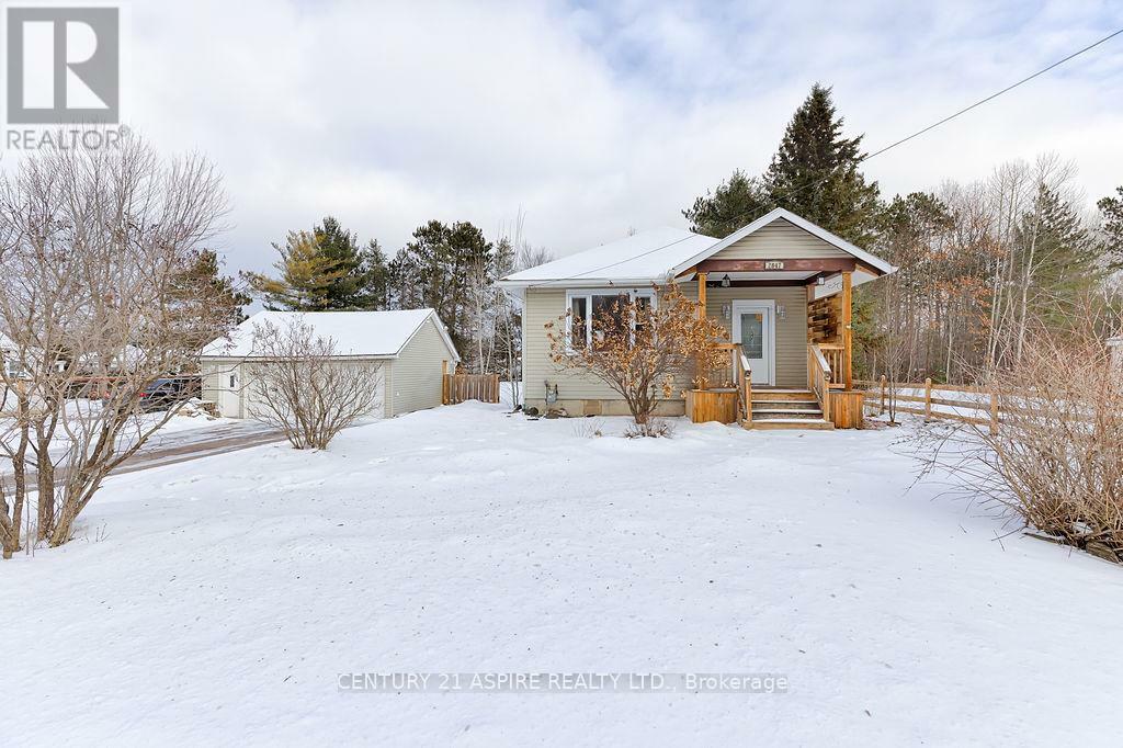 Property Photo:  2847 Petawawa Boulevard  ON K8H 1Y2 