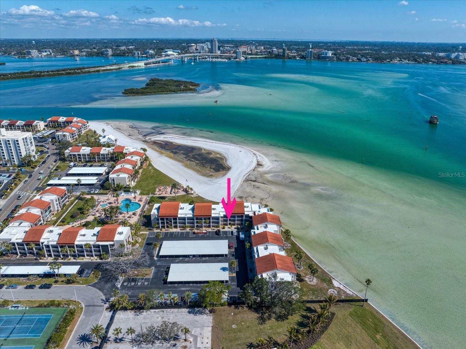 Property Photo:  825 S Gulfview Boulevard 208  FL 33767 