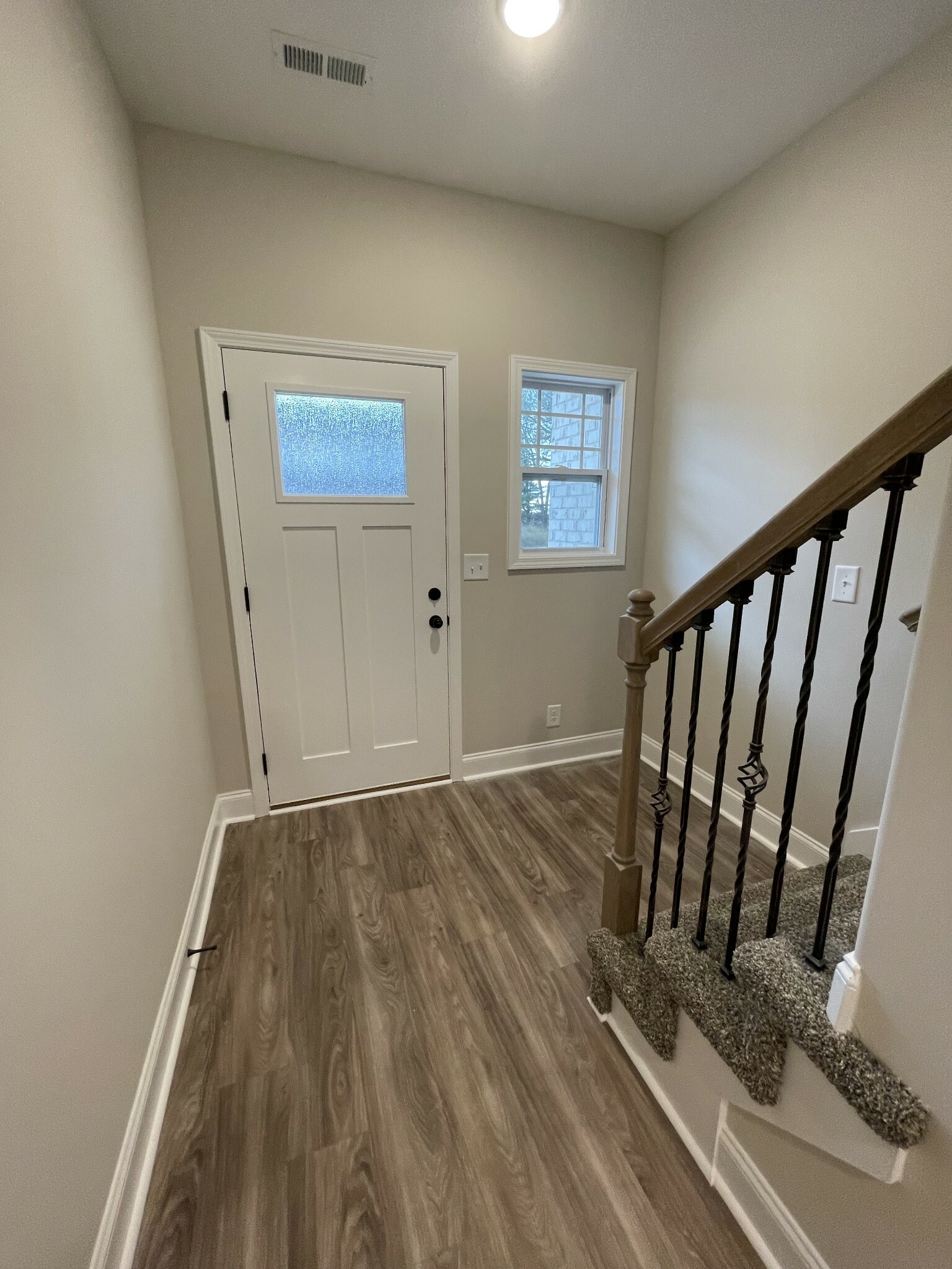 Property Photo: 215 W Fallow Ct TN 37040