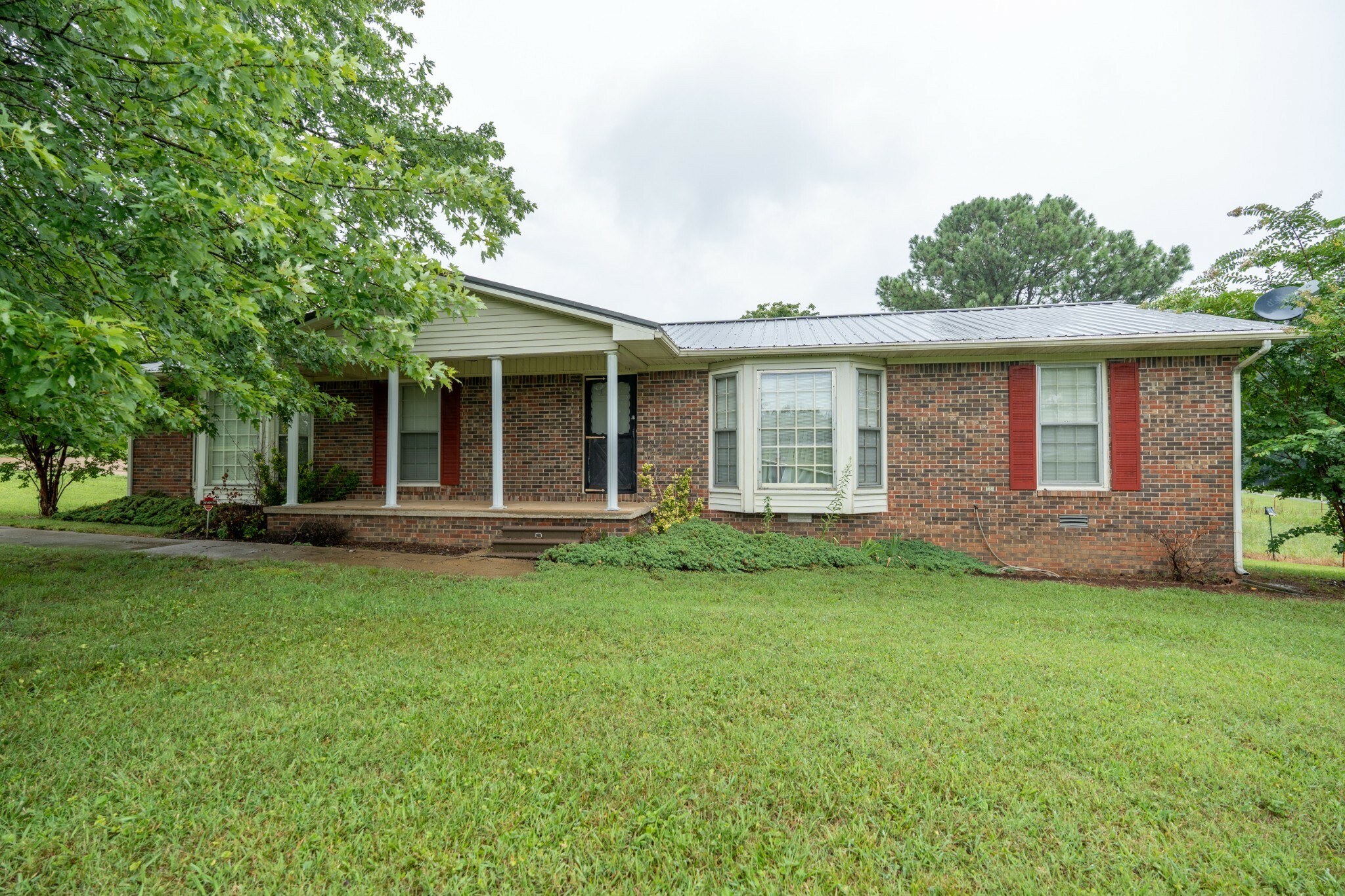 Property Photo:  3860 Rhea Branch Rd  TN 38456 