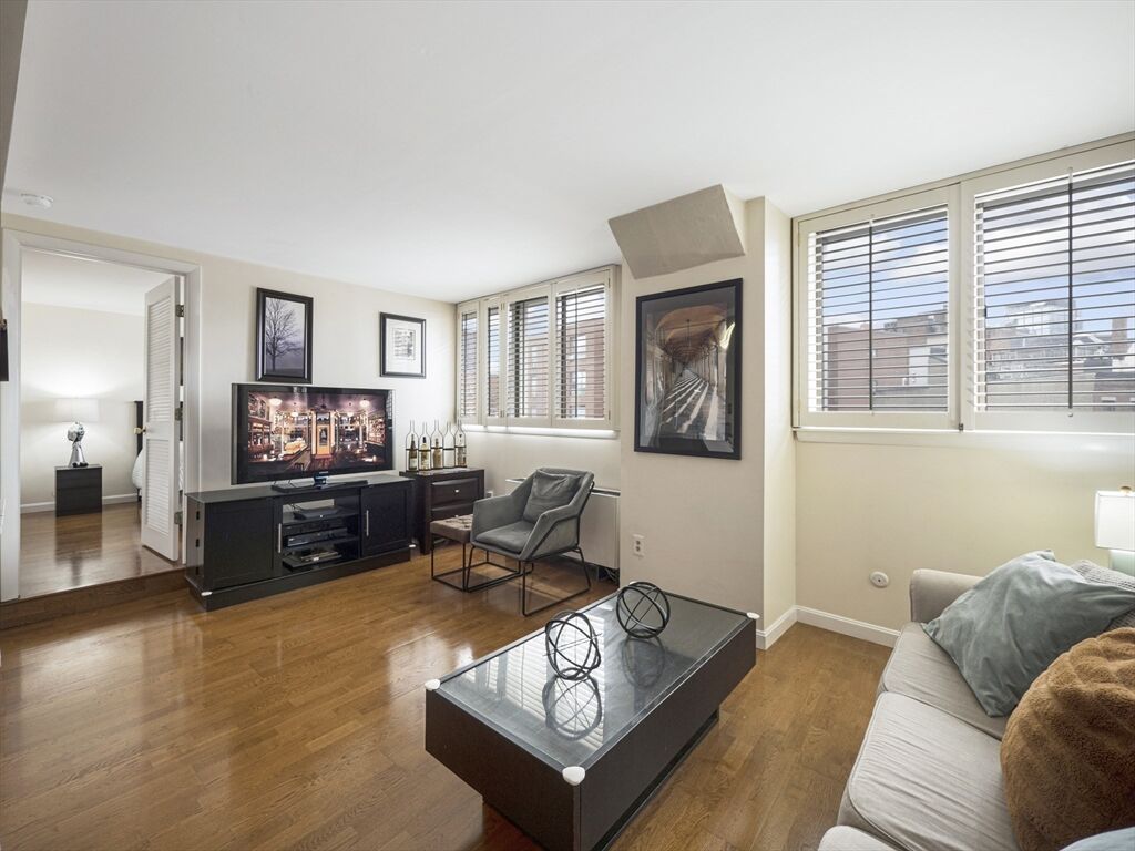 Property Photo:  45-63 Atlantic Avenue 5E  MA 02110 