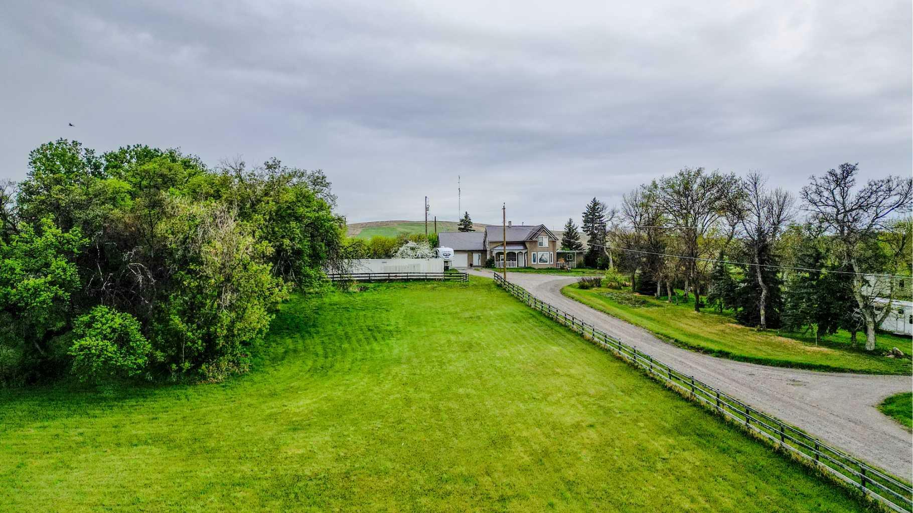 Property Photo: 30058 Hwy 501 AB T0K 0K0