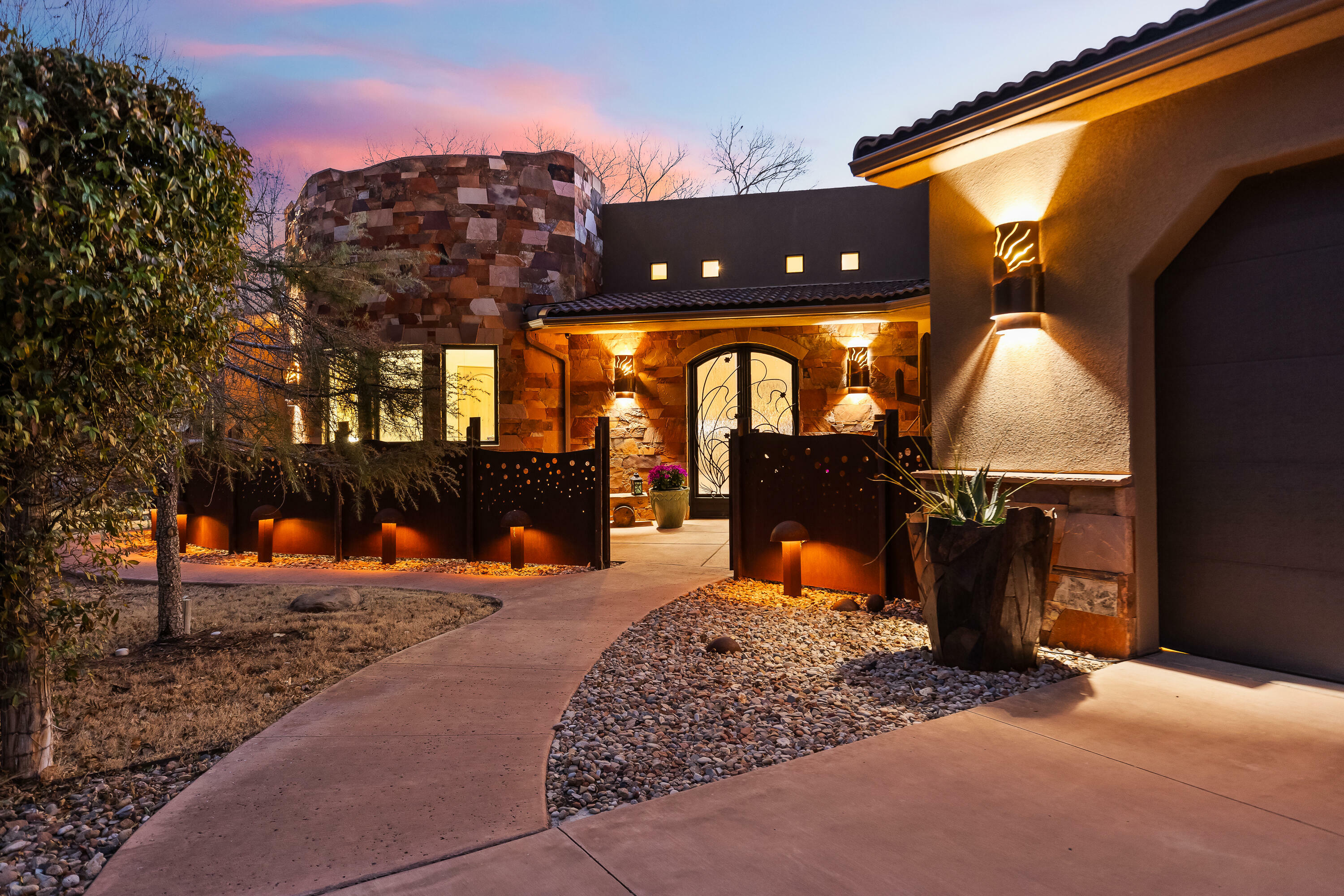 Property Photo: 98 Bridge Rd UT 84763