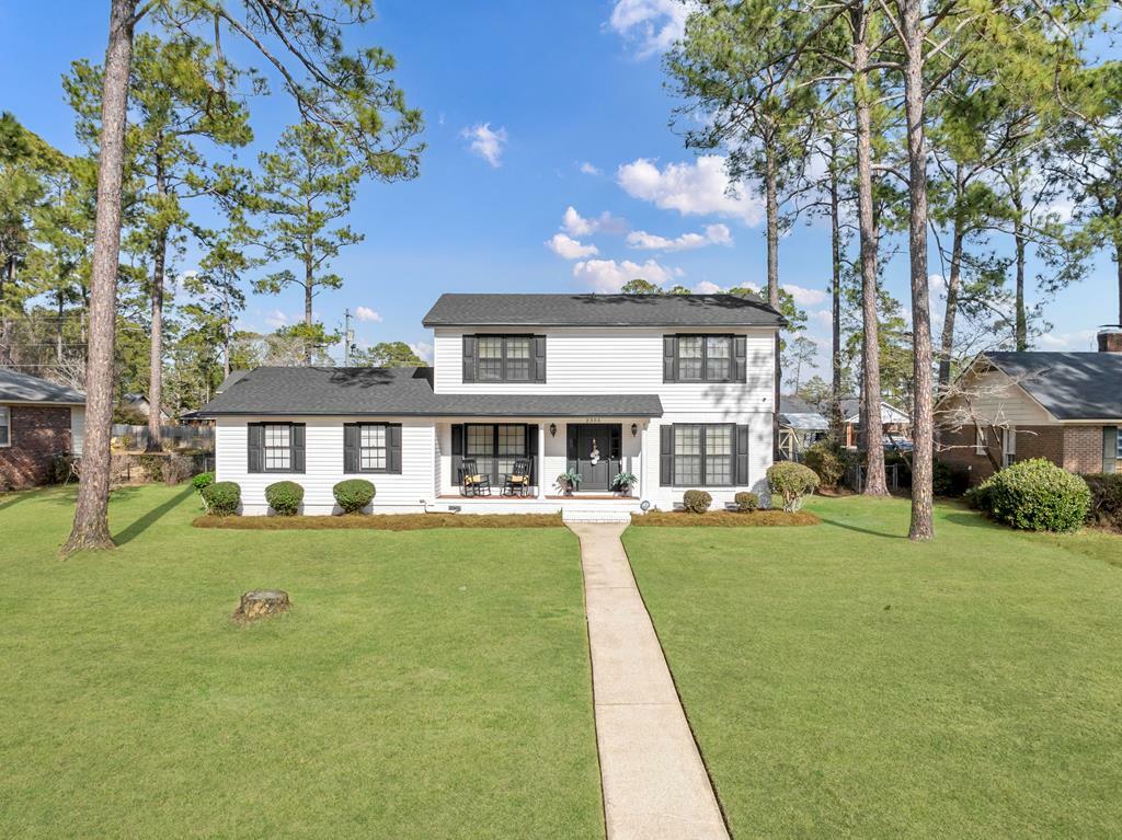 Property Photo:  2305 Hawthorne Drive  GA 31707 