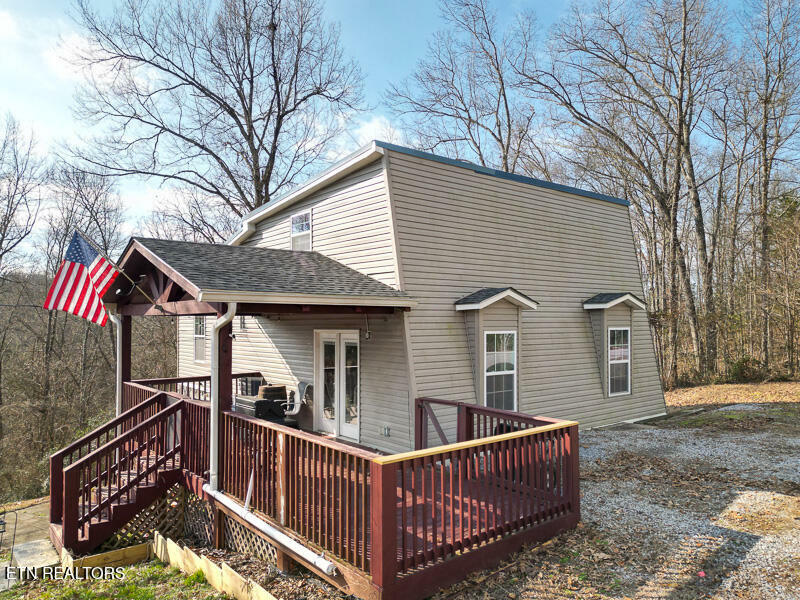 Property Photo:  913 Topside Rd  TN 37862 