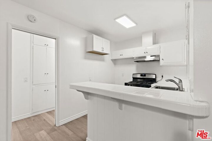 Property Photo:  1293 N Garfield Avenue 18  CA 91104 