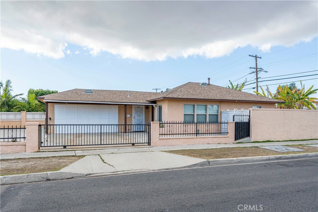 Property Photo:  3807 W 144th Street  CA 90250 