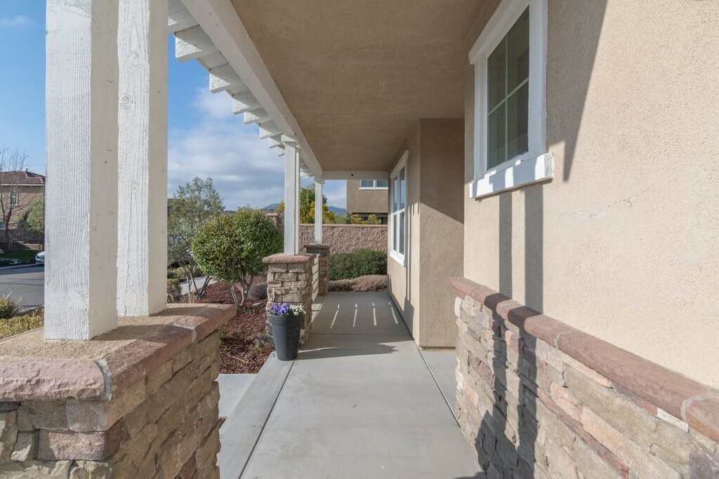 Property Photo:  33378 Barmetta Lane  CA 92592 