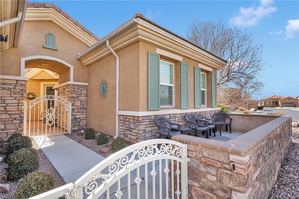 Property Photo: 19431 Westfalia Street CA 92308