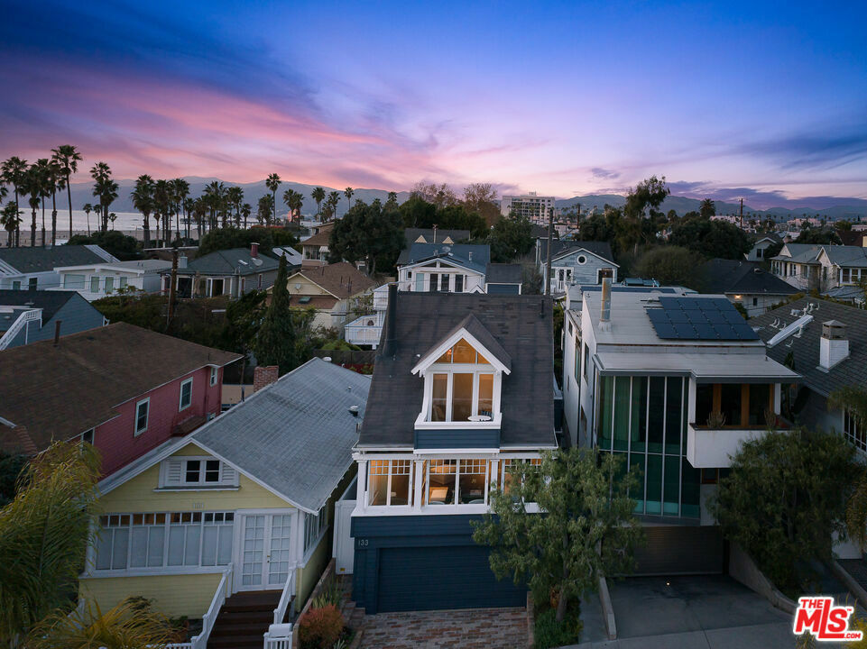 Property Photo: 133 Ocean Park Boulevard CA 90405