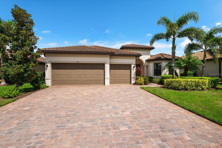 Property Photo: 16741 Ellsworth Avenue FL 34202
