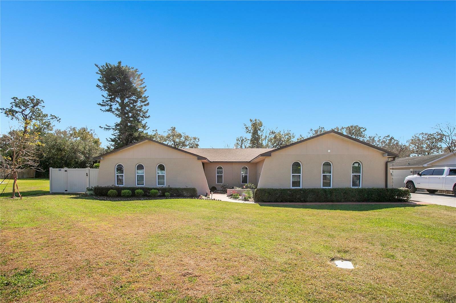 Property Photo:  1325 Fairlee Street  FL 33813 